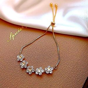 🆕 Elegant Fashion Rhinestone Zircon Flowers Adjustable Bolo Bracelet